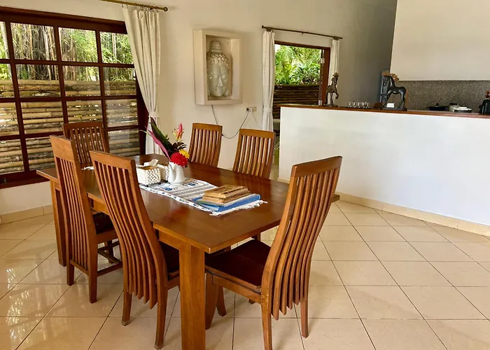 Nirwana Villa Lovina